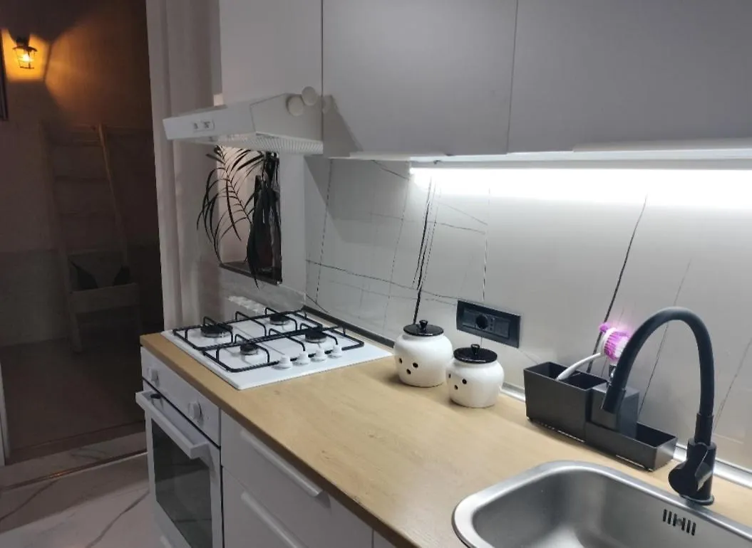 Alemanna33 Central Apartment Messina 0*,  Italy